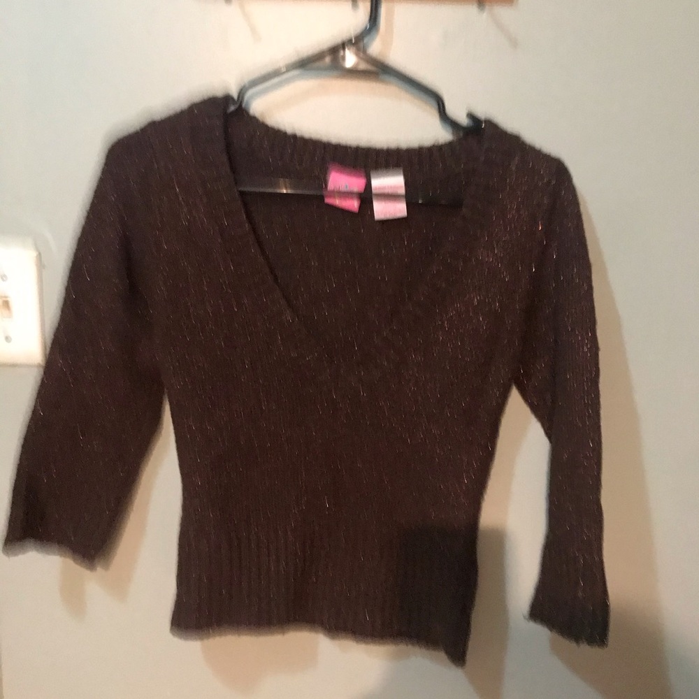 Brown and gold v-neck